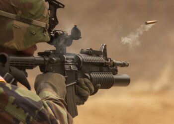 Perang Kepentingan: Bias Truth