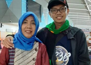 Selamat Ulang Tahun, Ibu!