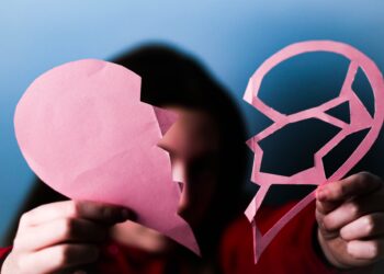 Tentang Hilang dan Sedih; Risalah Patah Hati